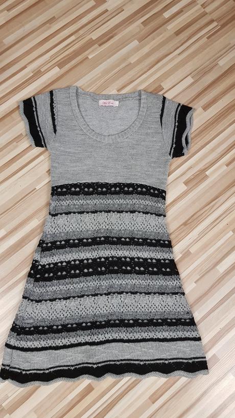Pletené šaty 9-10 rokov, 128