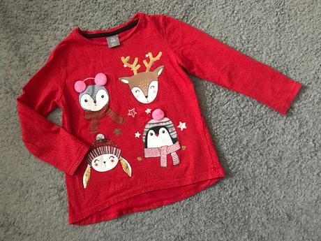 Červený nátelník, 104