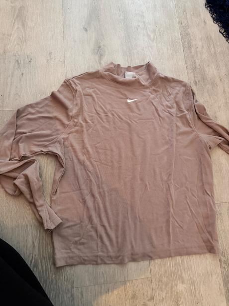 Ľahučký rolak nike, nike,l