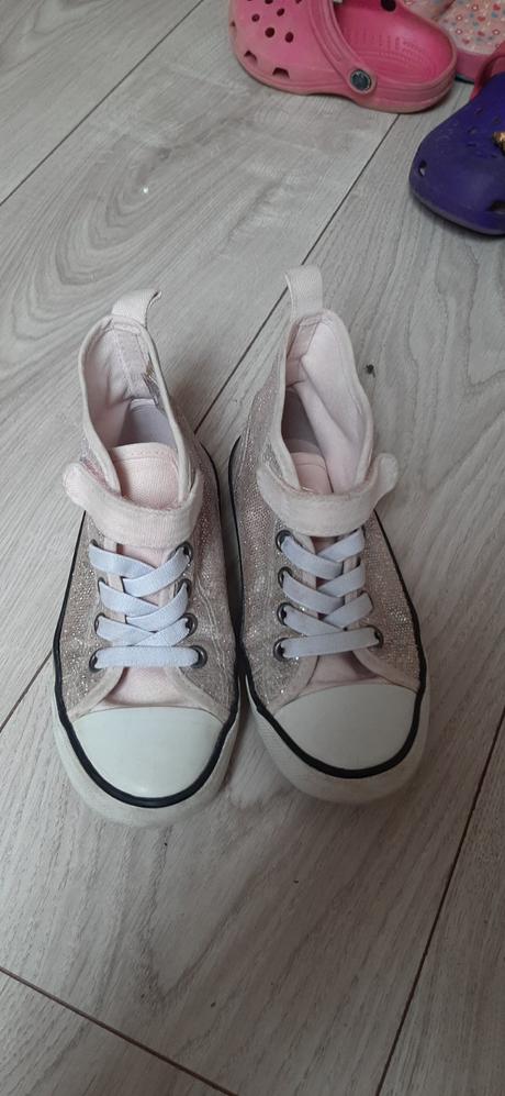 Ligotave tenisky, 29