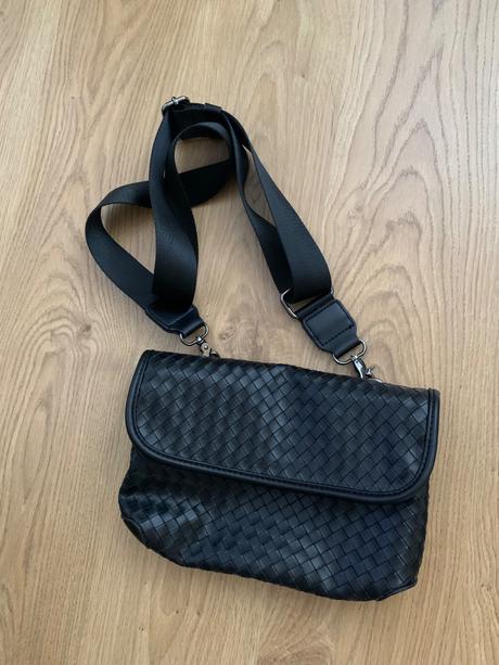 Crossbody kabelka bata ako nova, baťa