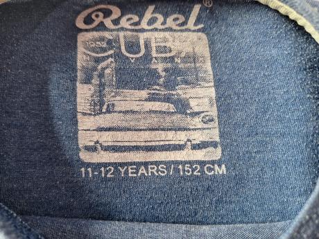 Krasne tričko, rebel,152