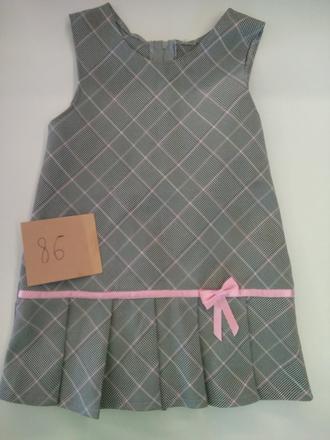 Slávnostné šaty, 86