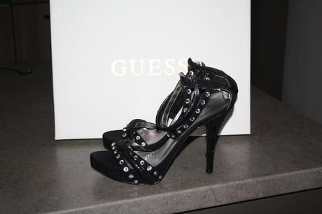 Guess sandalky, guess,39