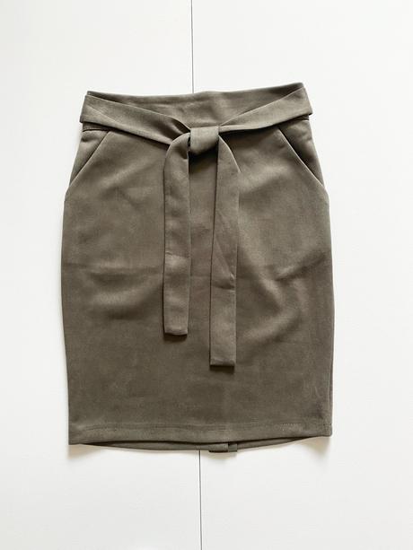 Semišová sukňa, 36 - xl