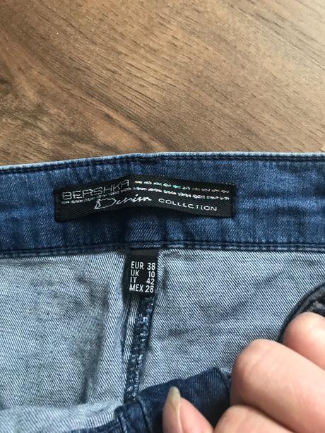 Riflova sukňa bereshka, bershka,38