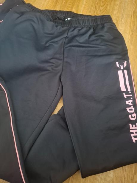 Teplakova suprava, reserved,176