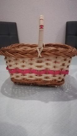 Košík pre dievčatá,