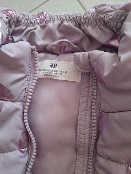 Fialova vesta so srdieckami, h&m,104