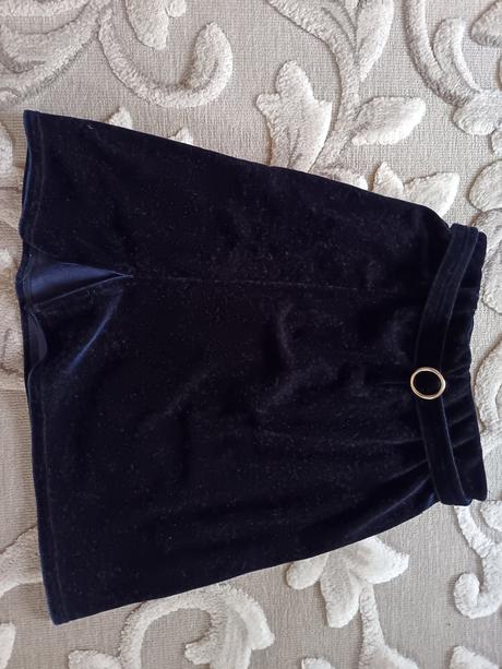 Slávnostný kostým pre malé slečny, 104