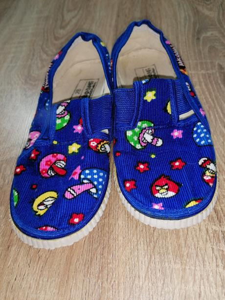 Papučky angry birds, 27