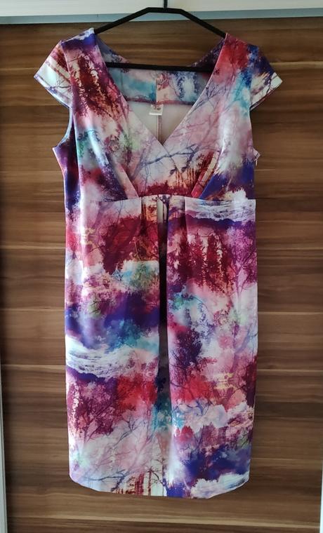 Tehotenské šaty, l