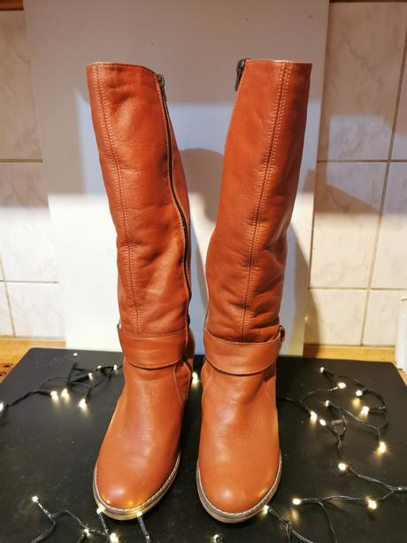 Vysoké kožené čižmy, 38
