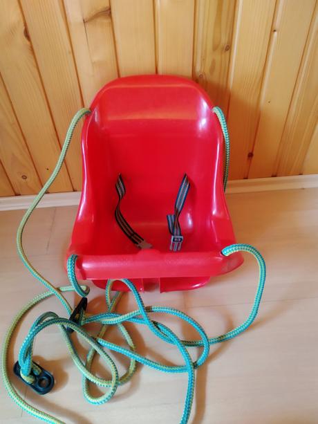 Červená hojdačka,