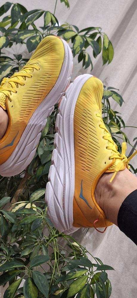 Hoka rincon 3 run bezecke tenisky 40/41, 40