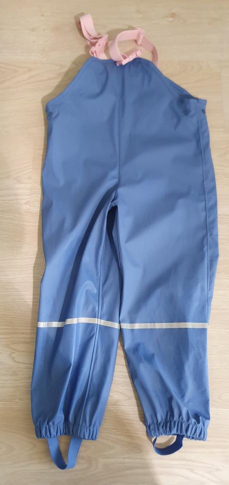 Nohavice do dažďa, lupilu,110