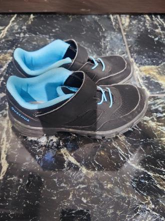 Turistické topánky, 33