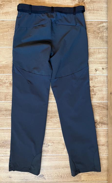 Trekingové nohavice quechua, 152