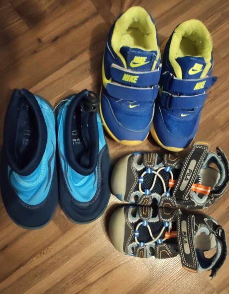 Rôzne letné topánočky, nike,24