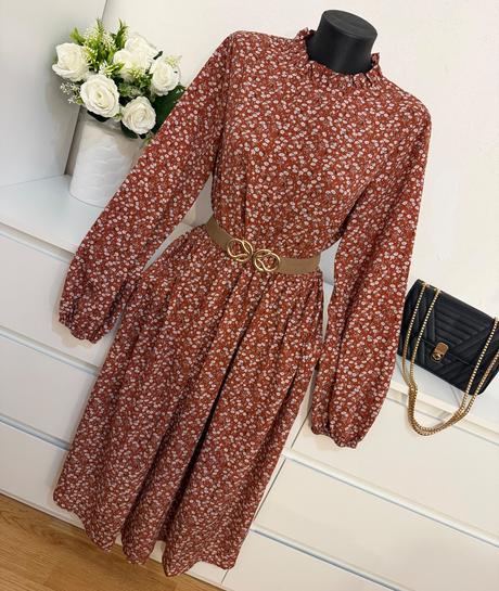 Romantické midi šaty s drobným kvetinovým vzorom, s