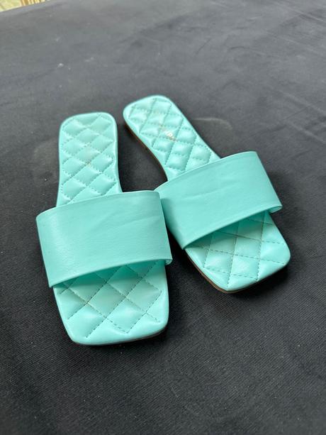 Tyrkysové šľapky, primark,38