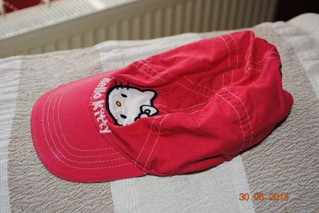 Hello kitty šiltovka , h&m,80