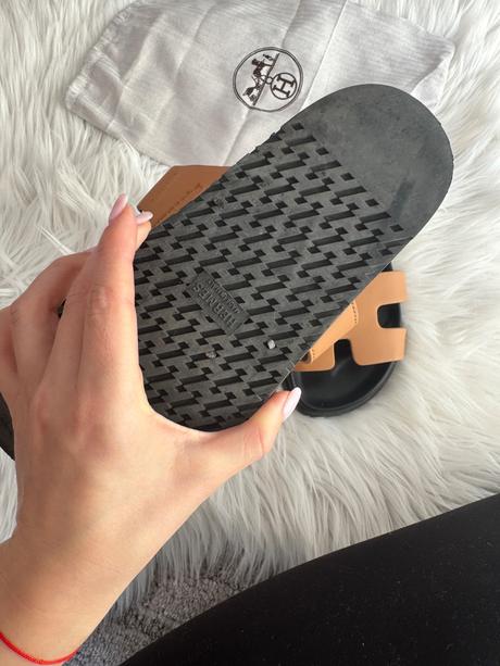 Hermes chypre šľapky, 38