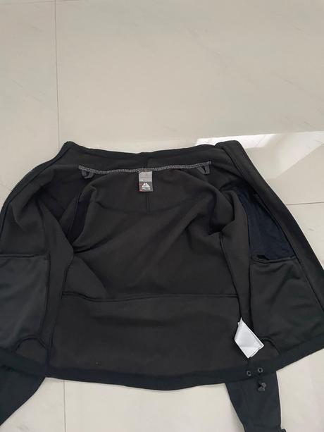 Funkčna bunda, nike,xs