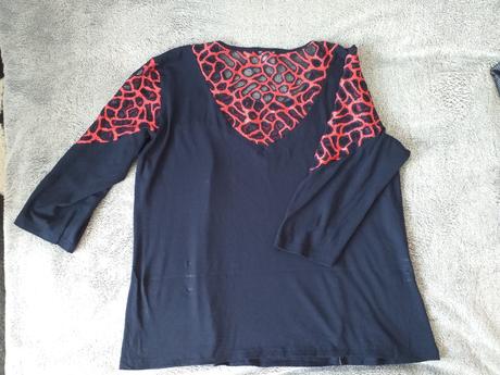 Tricko s krajkou, 52