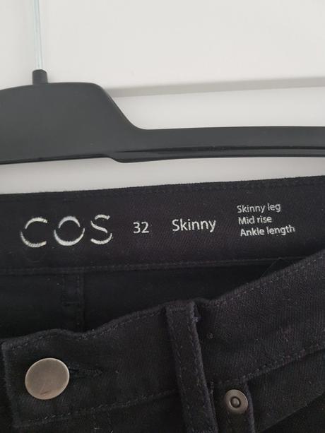 Čierne džínsy zn. cos , veľkosť 32, cos,32