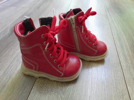 Dievčenske topanky 19, slovobuv,19