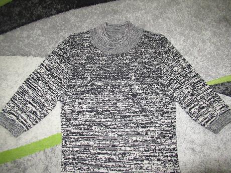 Úpletové šaty, 38