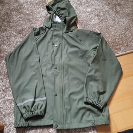 Bunda nezateplena do dazda, name it,134