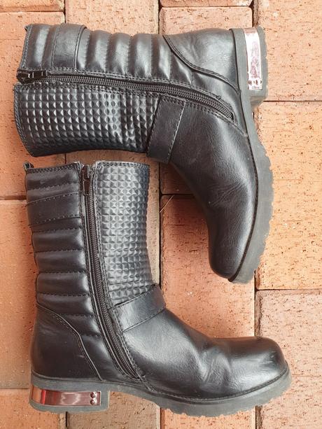 Čižmy, graceland,34