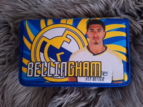 Nový futbalový peračník bellingham,