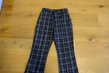 Kockove nohavice, h&m,146