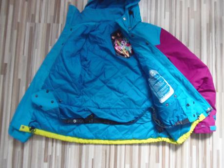 Lyžiarska bunda zn. protest, 176