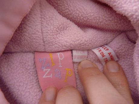 Dievcenska vetrovka , zip zap,68