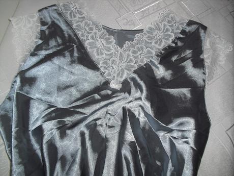 Satenovy s krajkami elegantny topik, m