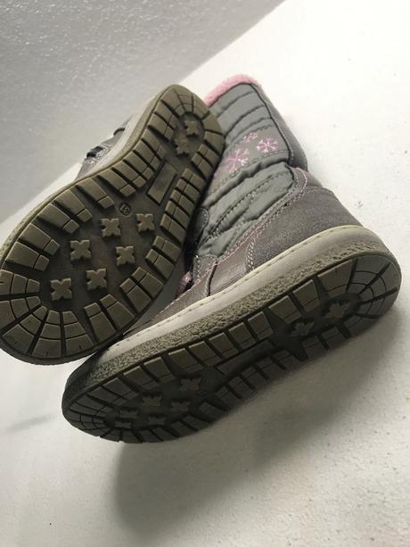 Salamnder snehule 31, salamander,31