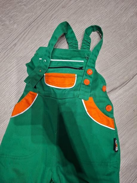 Zelené montérky pre chlapca, 104