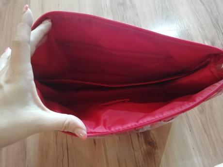 Kabelka s peňaženkou, avon