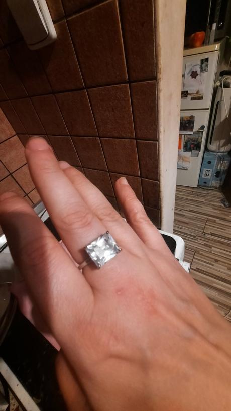 Prsteň z chirurgickej ocele, 