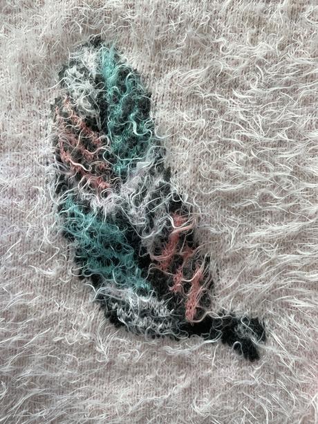 Chlpatý pulovrík, lupilu,110