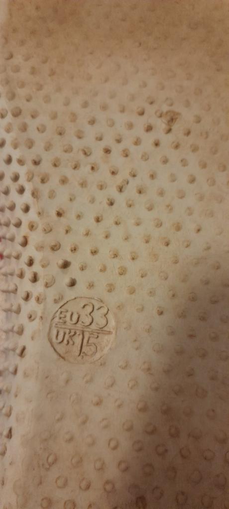 Topanky do mora v. 33, 33