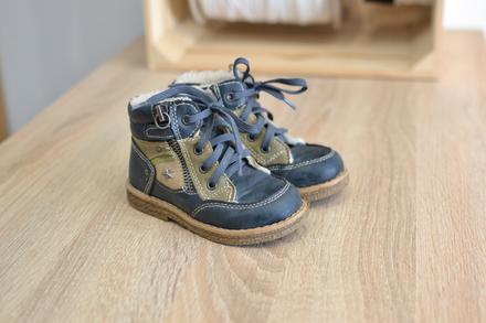 Detské khaki čižmy 22, 22