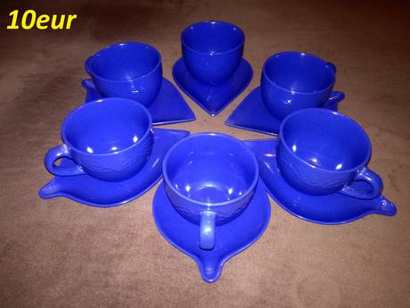 Šálky, taniere, vianočné ozdoby, 