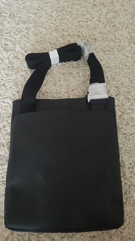 Messenger calvin klein, calvin klein