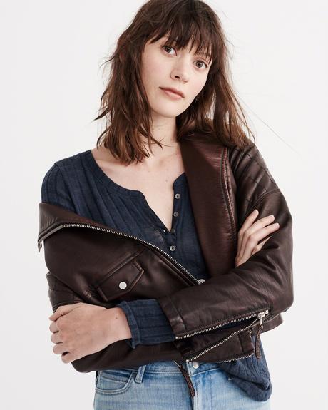 Navy tricko abercrombie&fitch vel. m, abercrombie&fitch,m