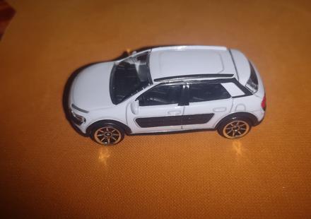 Citroen c4 cactus, 